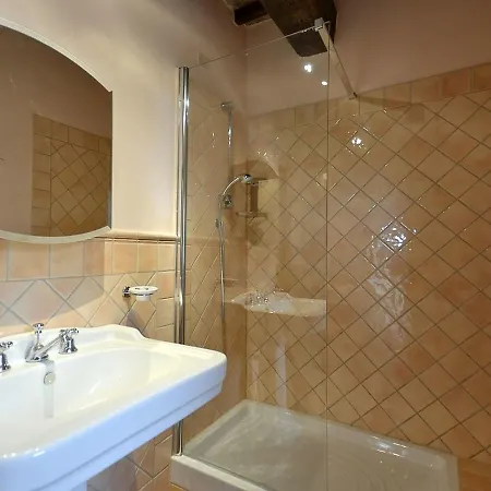 Locazione Turistica Borgo Vernazzano.2